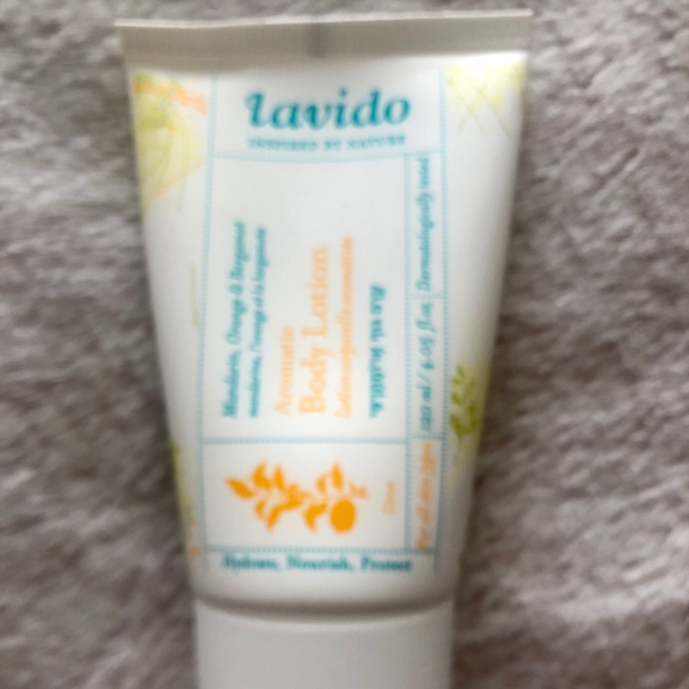 Lavido Mandarin Aromatic Body Lotion